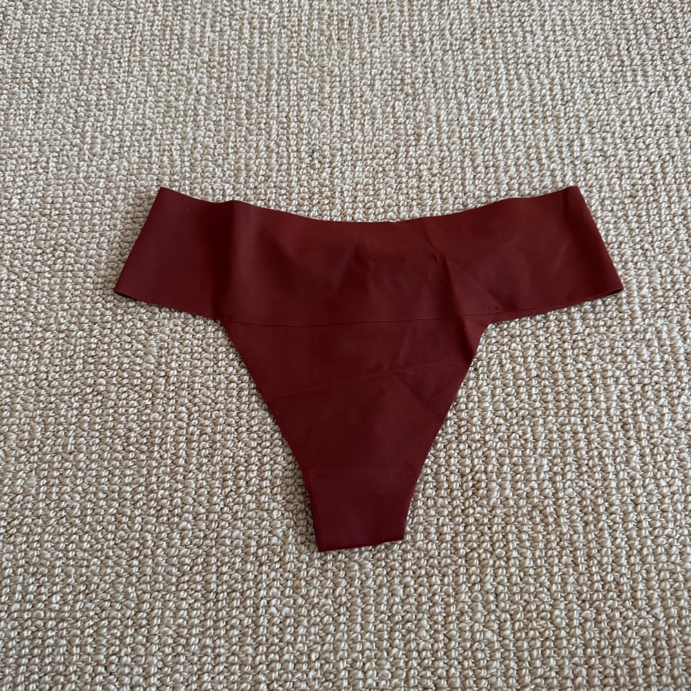 Kim Kardashian Skims Saffron Naked Dipped Thong, Size XXS NWT